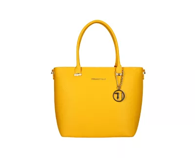 Yellow bag packshot