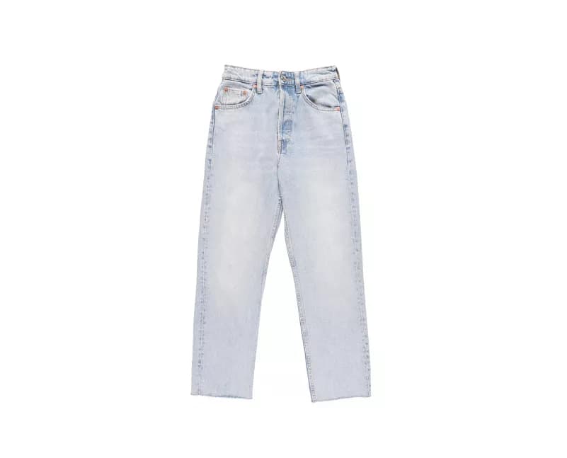Jeans flat lay packshot