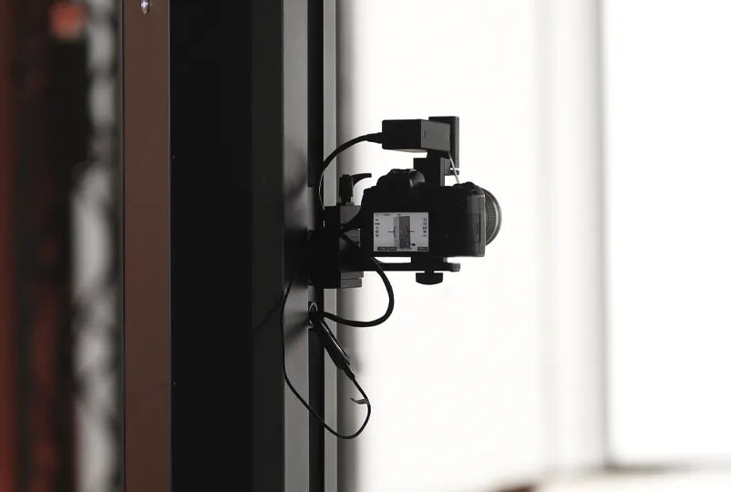 Orbitvu motorized stand on E-COMM STUDIO+