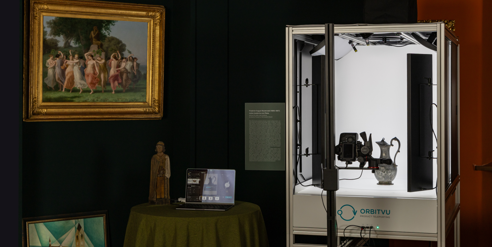 A museum object photographed inside Orbitvu Alphashot XL