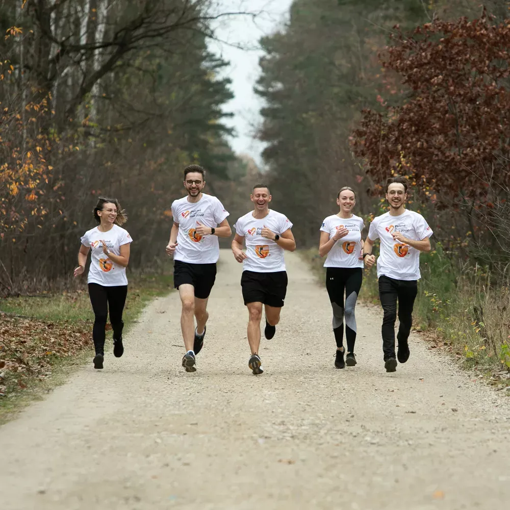 Team running 