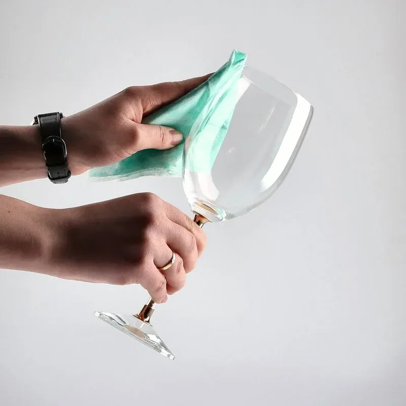 cleaning the product for photography