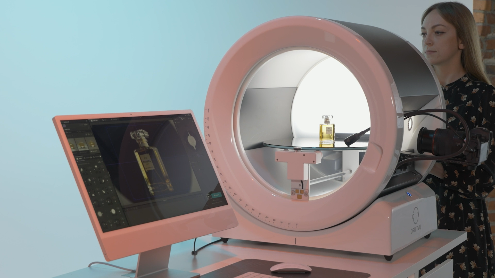 Product Photography Setup for Fragrance Bottles