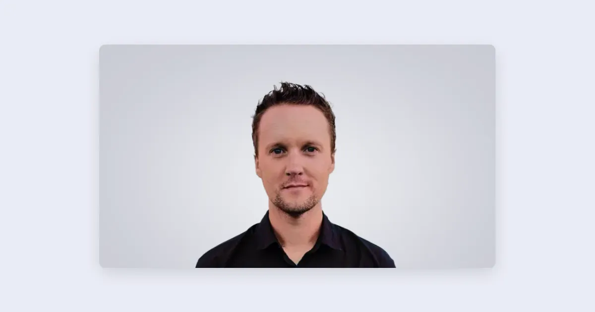 How McLeod Streamlined Motorcycle Product Photography medium.png.webp