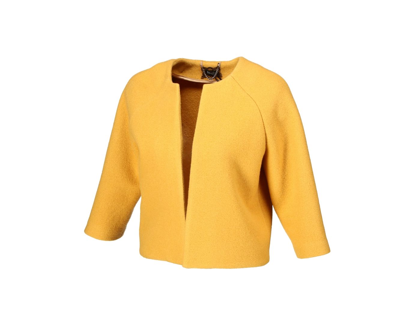 jacket-yellow-packshot-photography-min.jpg