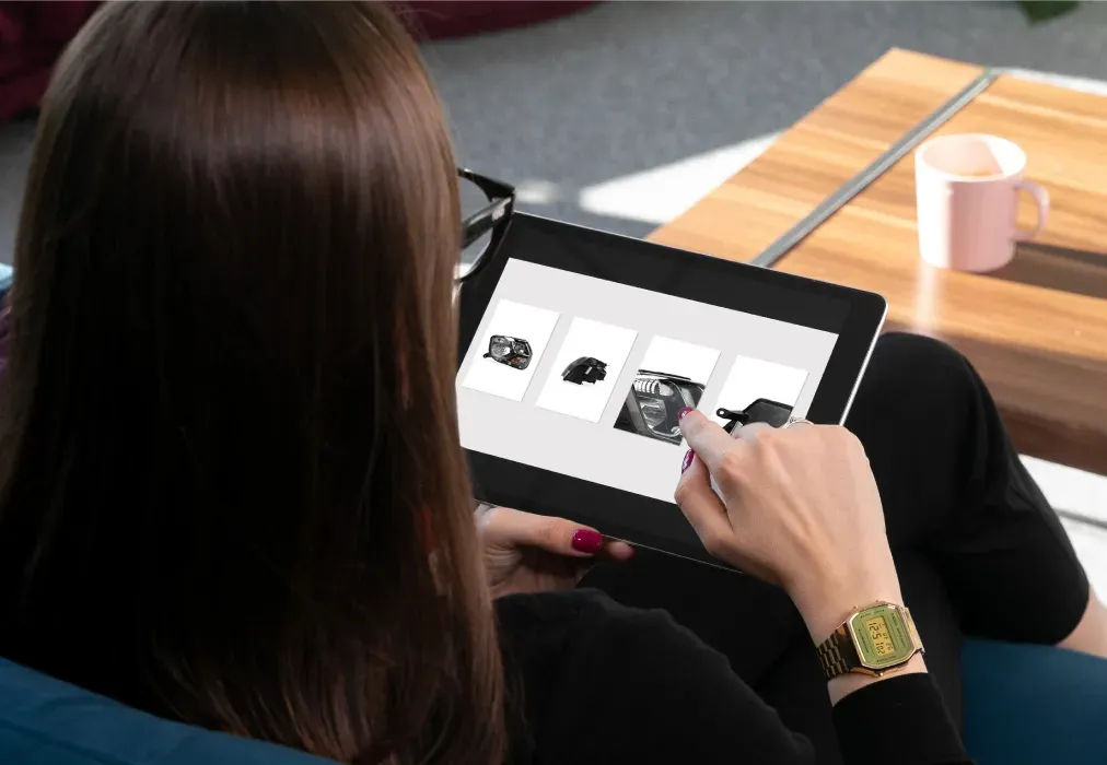 Using Tablet to Select Shoe Color on E-commerce Website