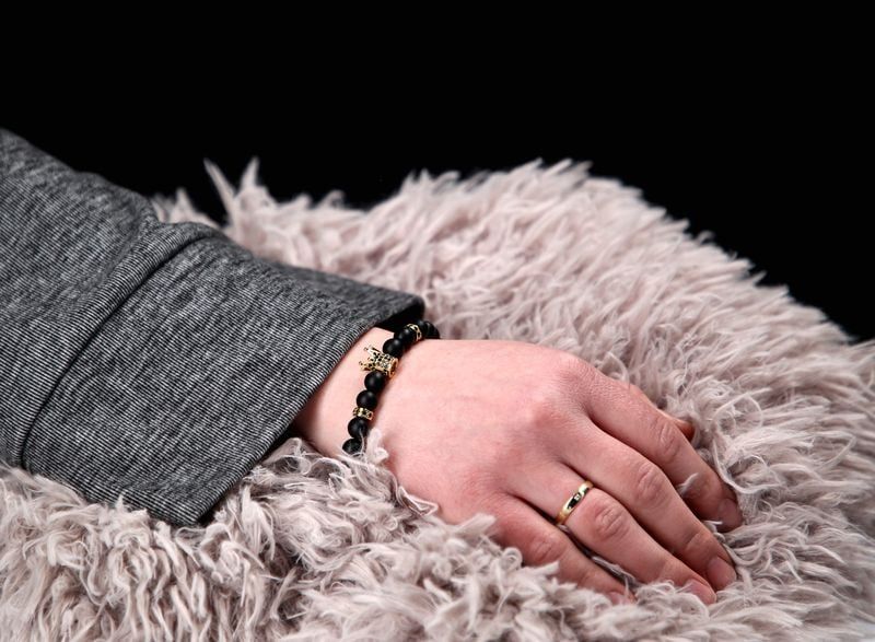 showing the scale of the product - photos of jewelery