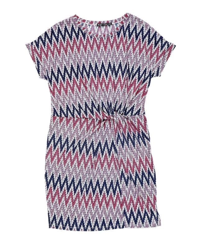 Correct color saturation - dress photo