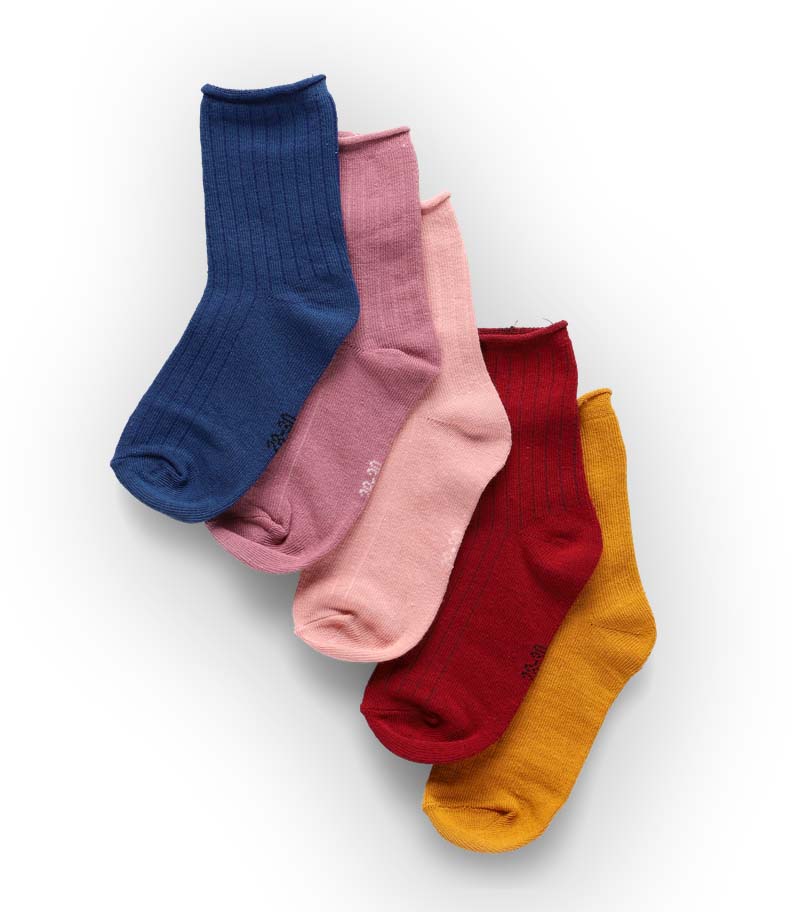 Socks packshot - elegant colors and shadow