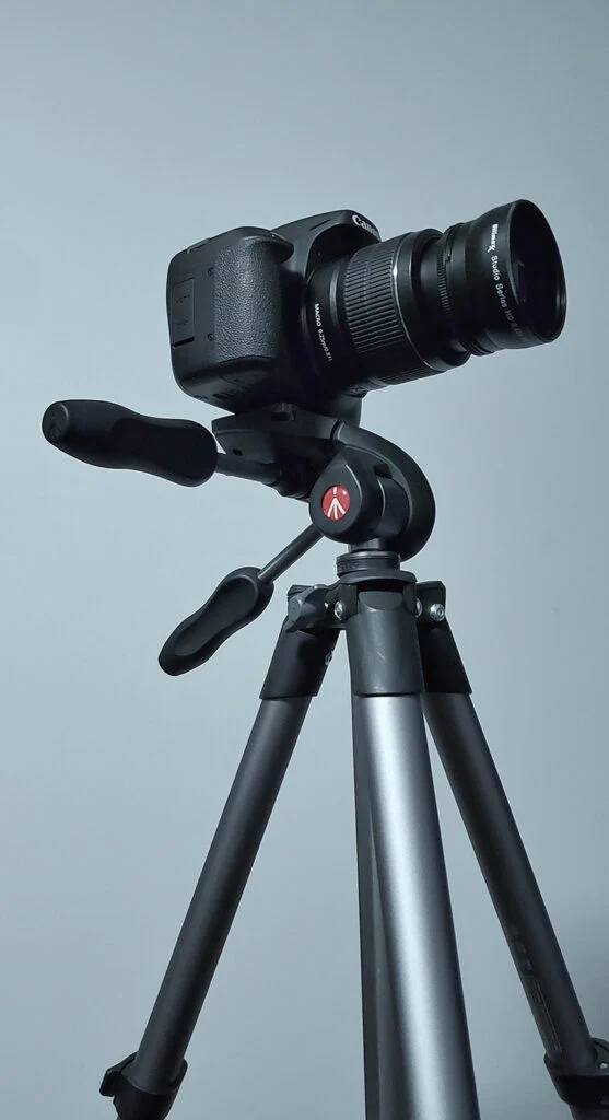 Camera on a tripod for product photography of jewelry