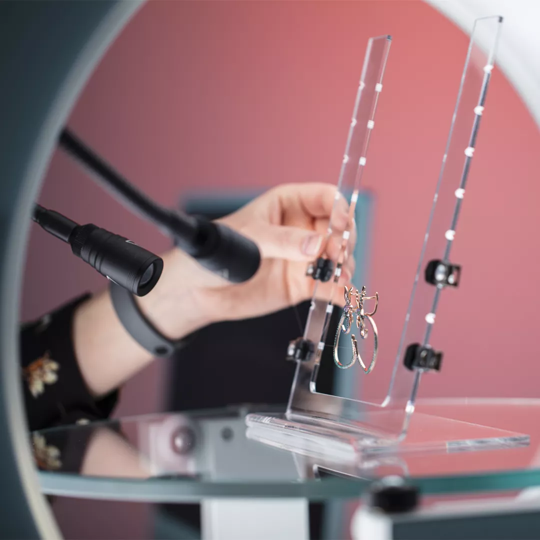 Jewelry photography setup with Alphashot Micro Pro v2