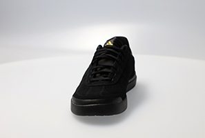 lighting - 360 product photography - black sport shoe